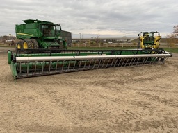 2013 John Deere 635F
