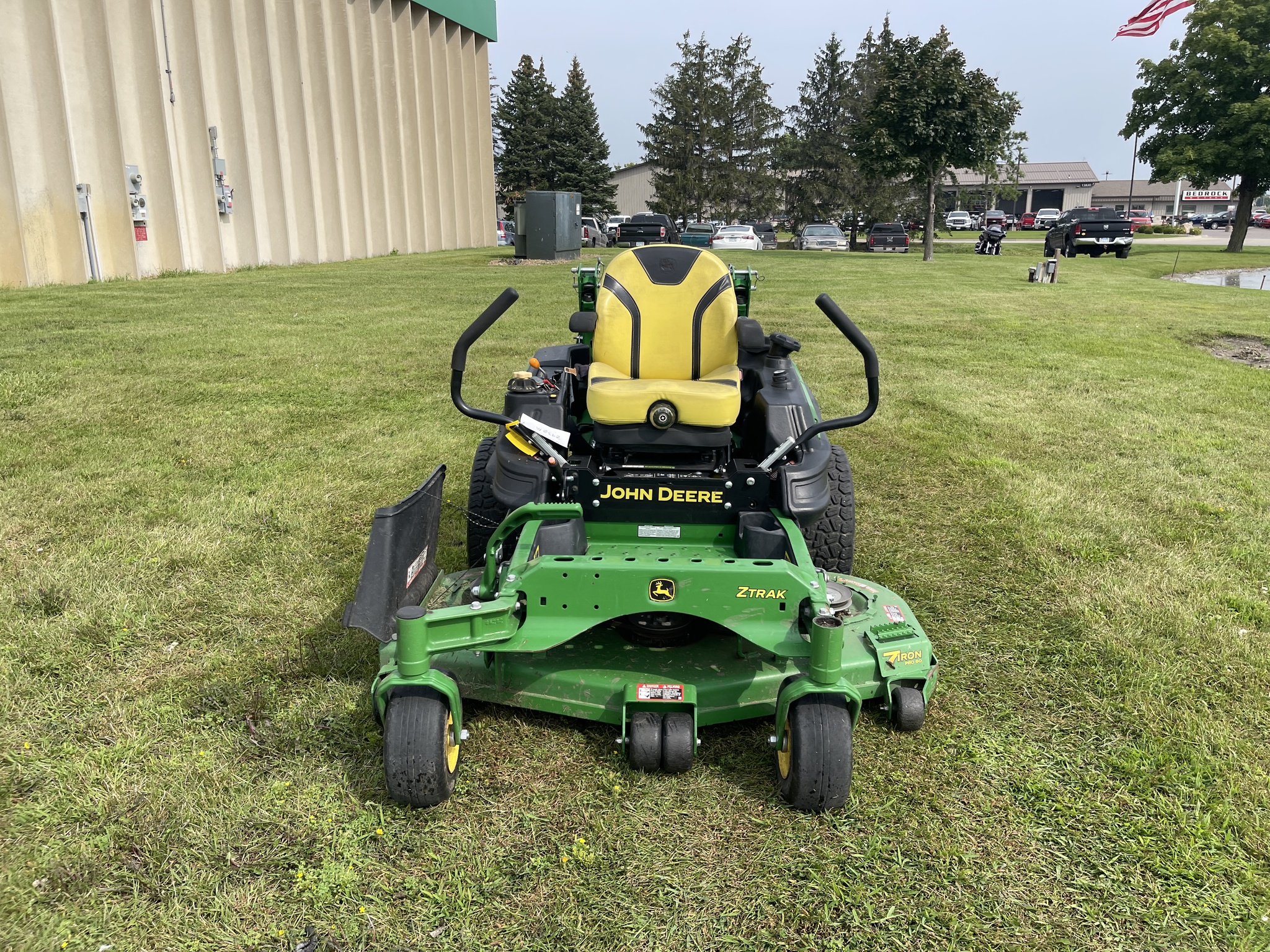 MNJ 2019 John Deere Z930M - Minnesota Equipment