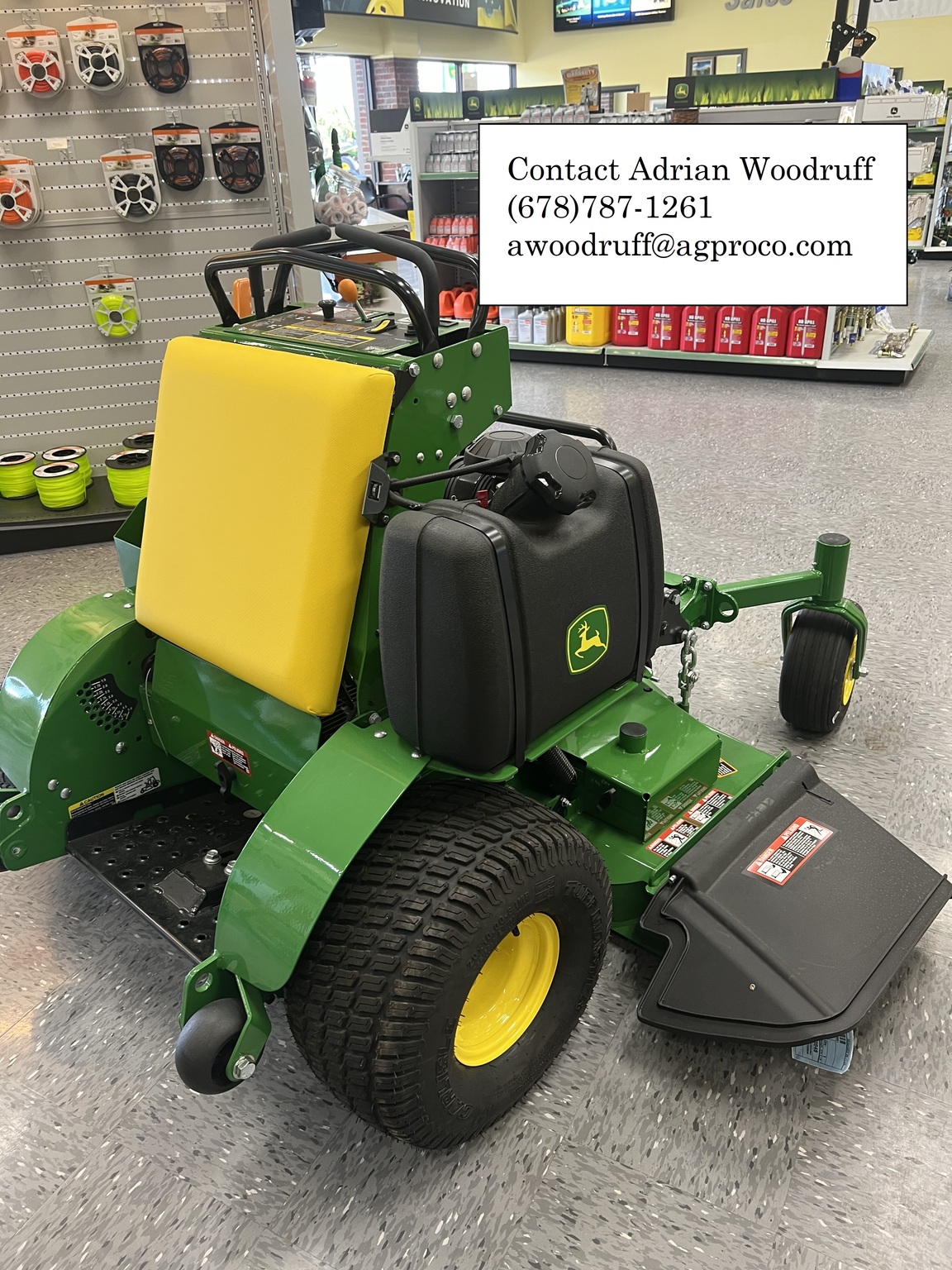 2023 John Deere 648R Image 3