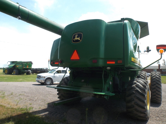 2008 John Deere 9770 STS thumbnail 5