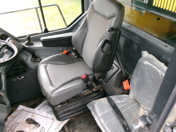 2023 John Deere 260P