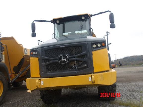2023 John Deere 260 P