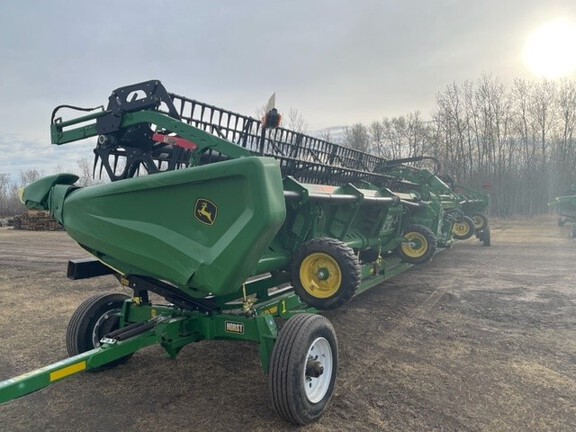 Used 2023 John Deere HD50R Combine Platforms at Horizon Ag & Turf in Falher, AB - Photo3