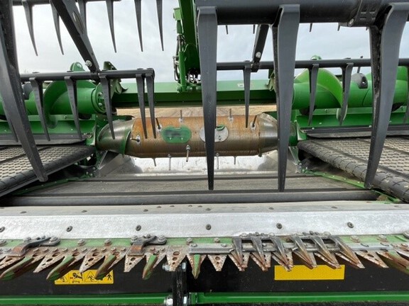 Used 2023 John Deere HD50R Combine Platforms at Horizon Ag & Turf in Falher, AB - Photo7