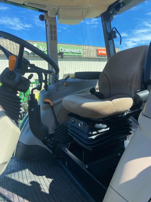 2023 John Deere 5090E Image 4