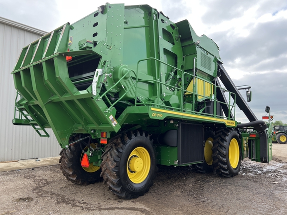2024 John Deere CP770 Photo 5