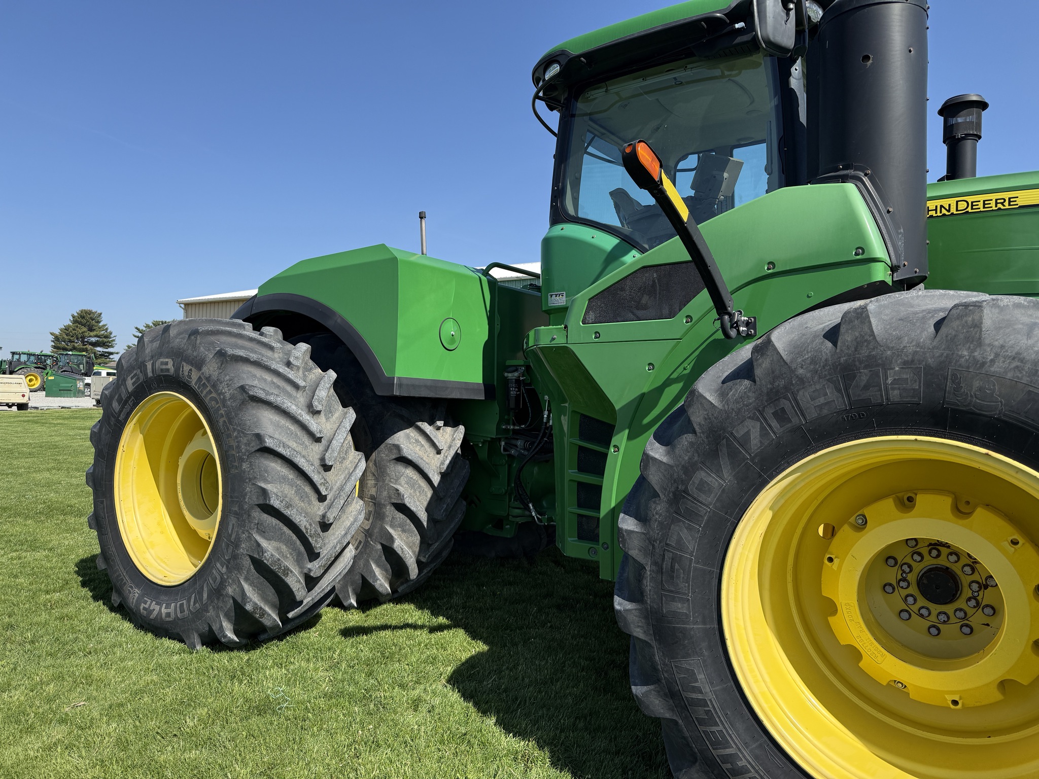2015 John Deere 9570R Image 8