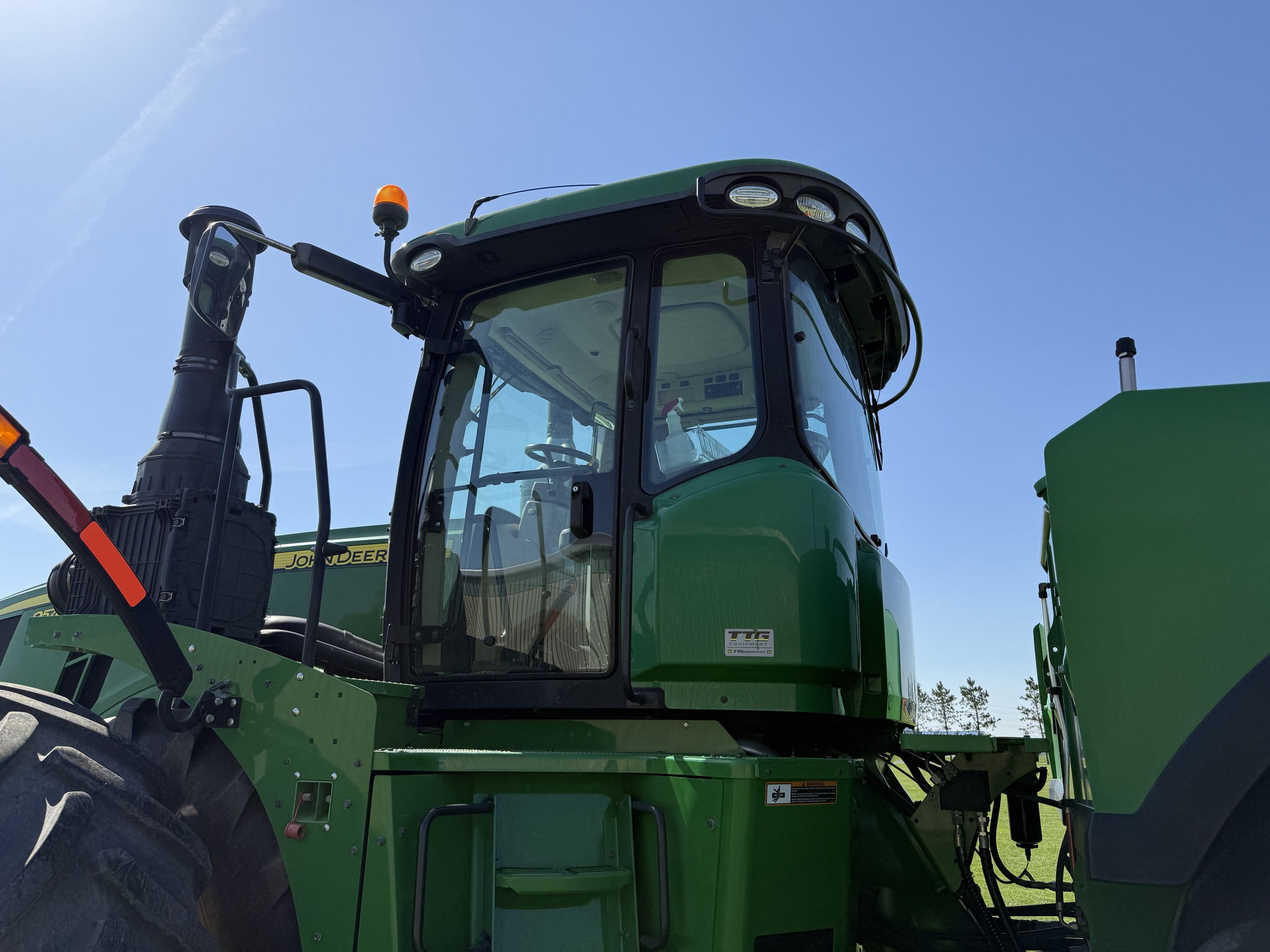 2015 John Deere 9570R Image 20