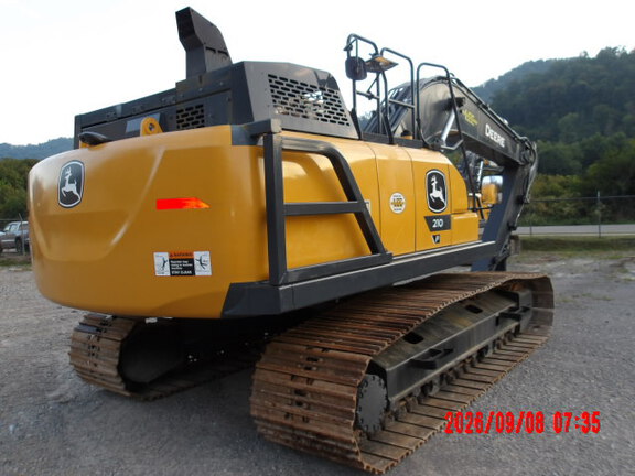 2024 John Deere 210 P