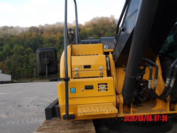 2024 John Deere 210 P