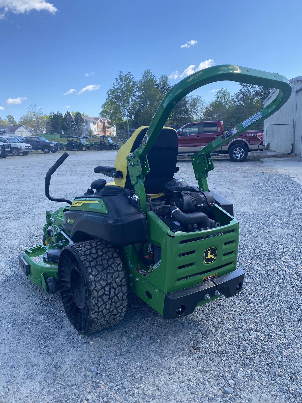 2023 John Deere Z950M Image 5