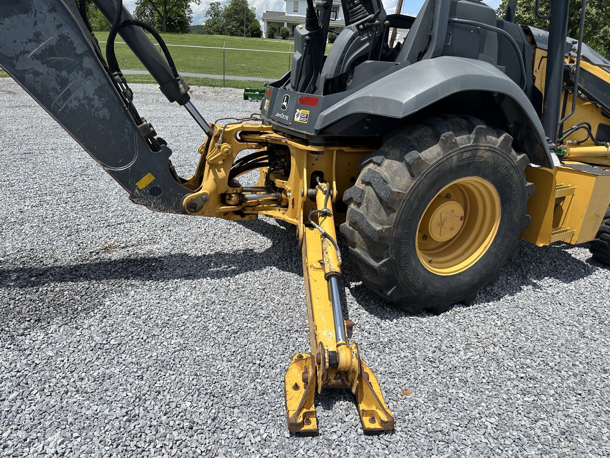 2017 John Deere 310L EP Image 9