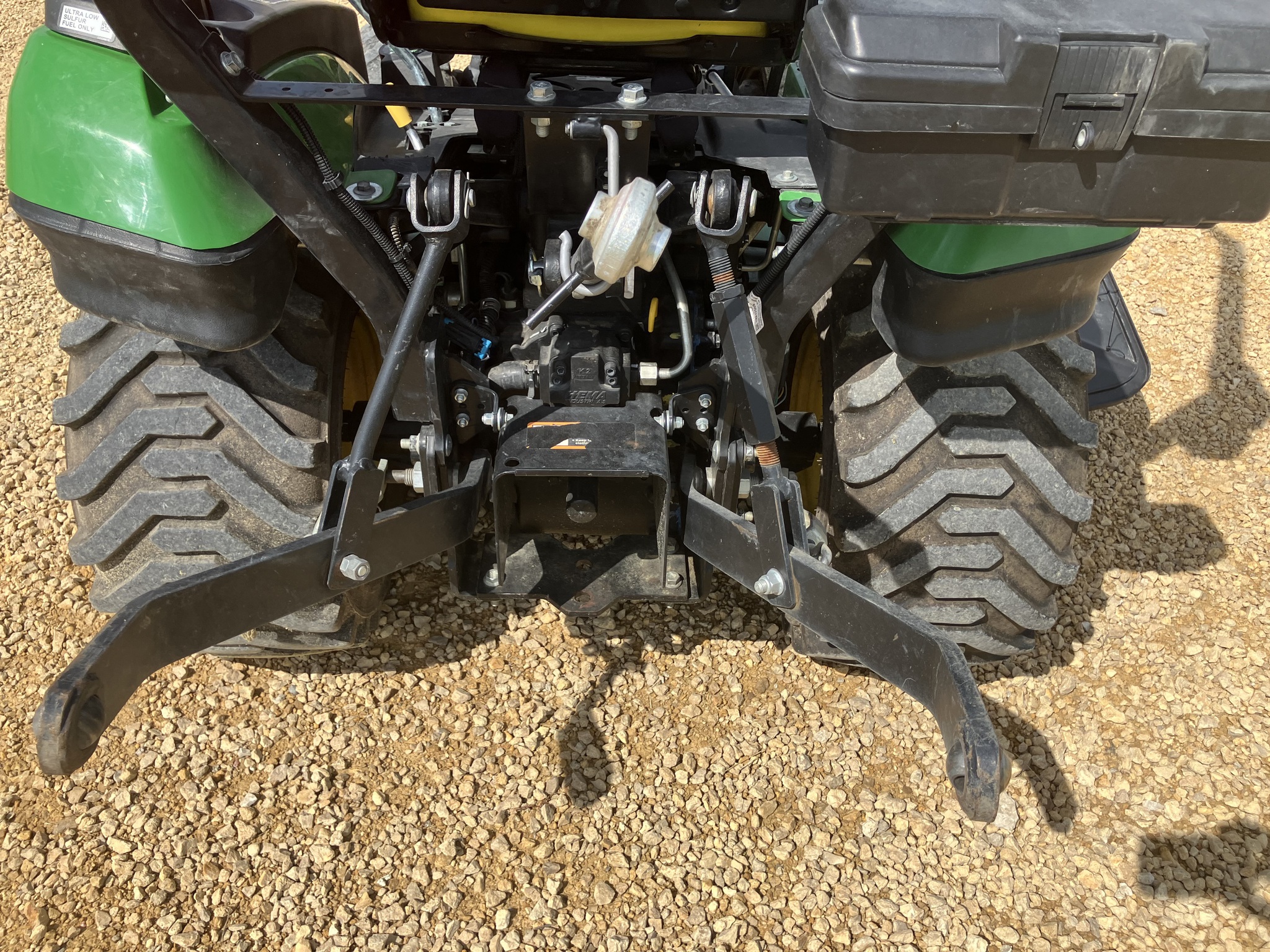 2018 John Deere 1025R Image 9