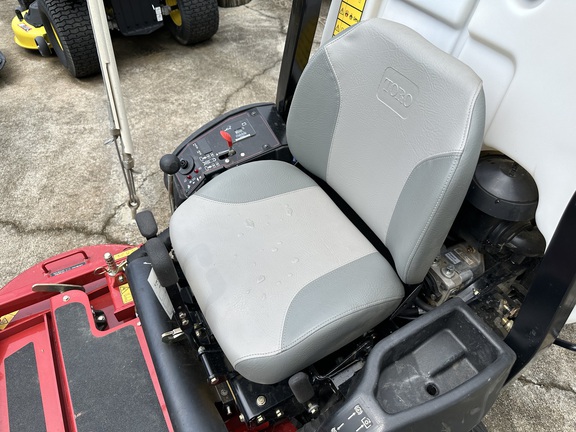 2023 Toro 8000