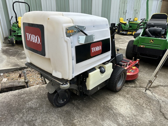 2023 Toro 8000