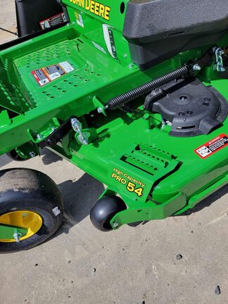 2025 John Deere Z730M