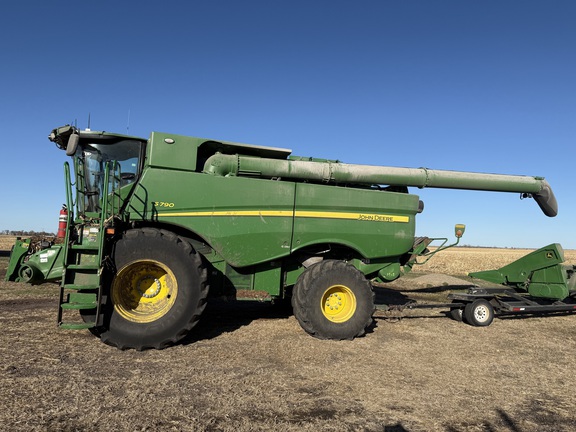 2024 John Deere S790 - Photo4