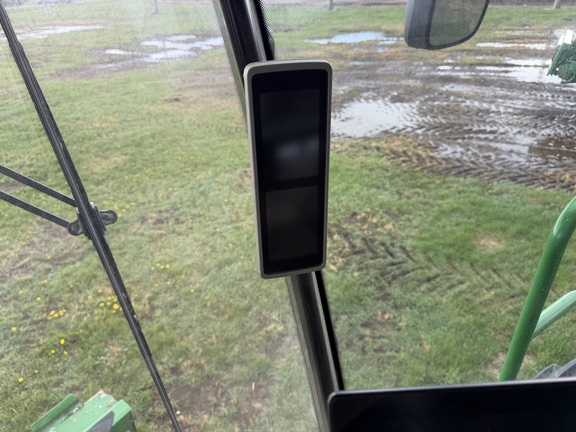 2024 John Deere S790 - Photo43