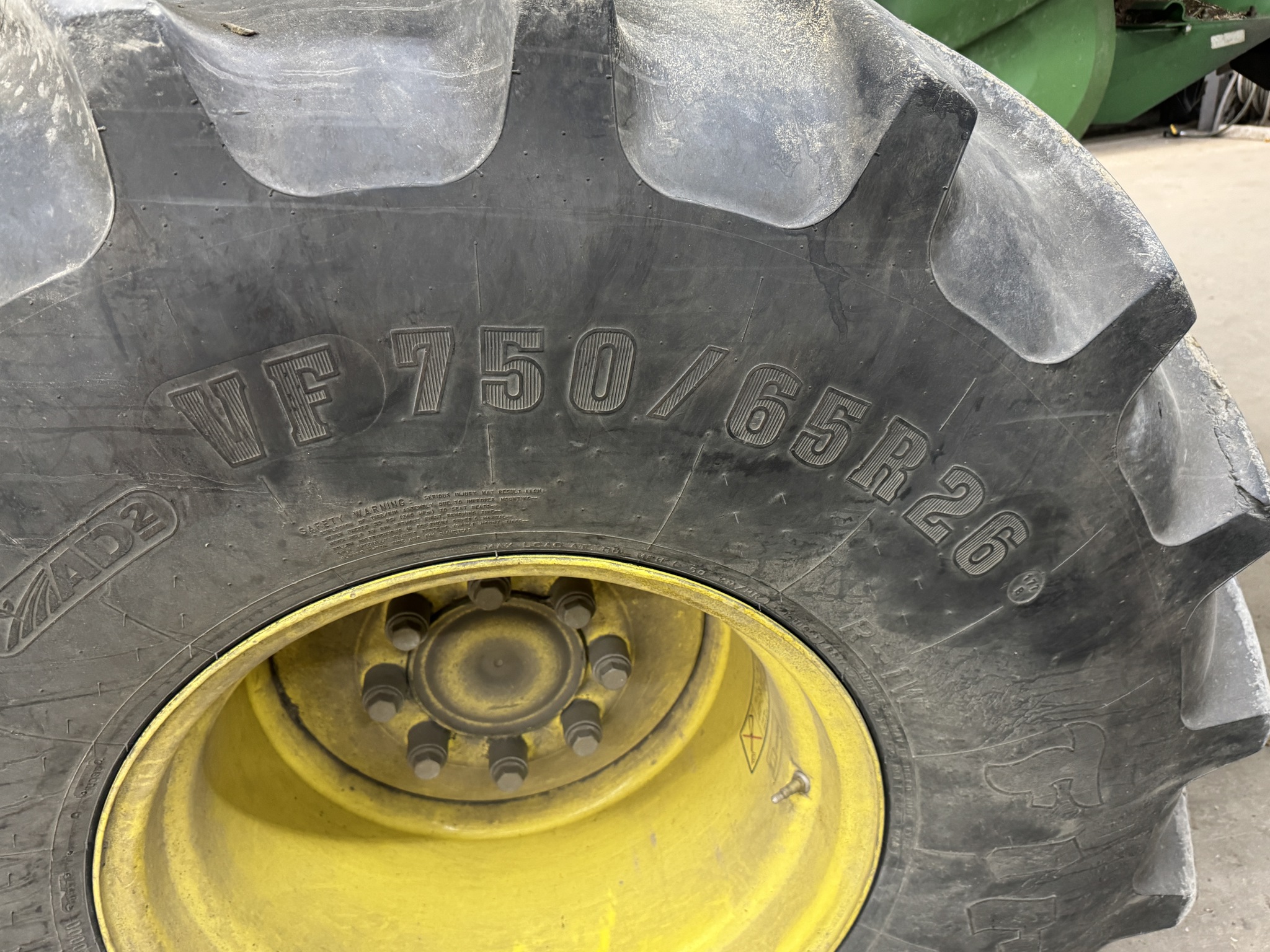 2017 John Deere S680 Image 7