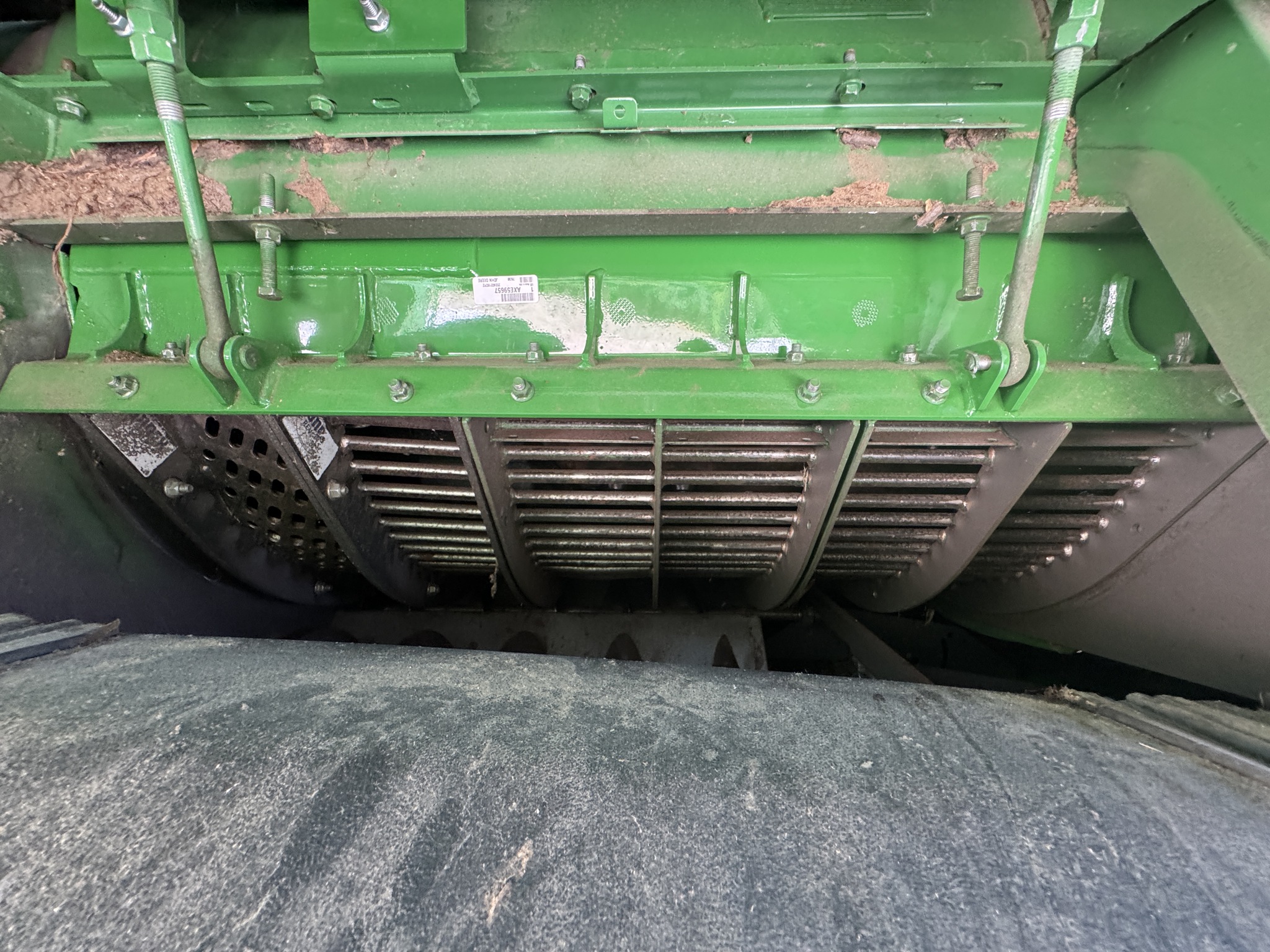 2017 John Deere S680 Image 20