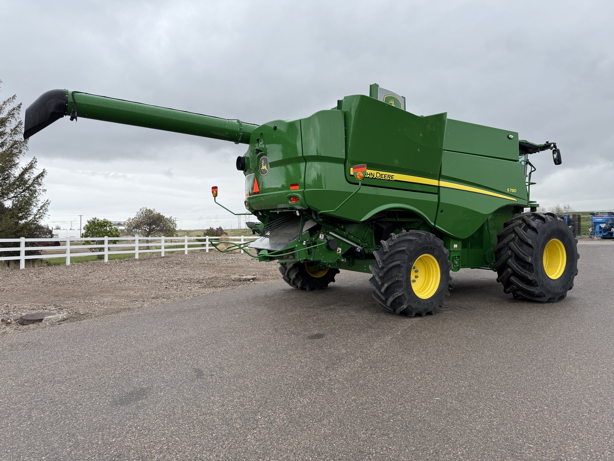 2023 John Deere S780 Image 5