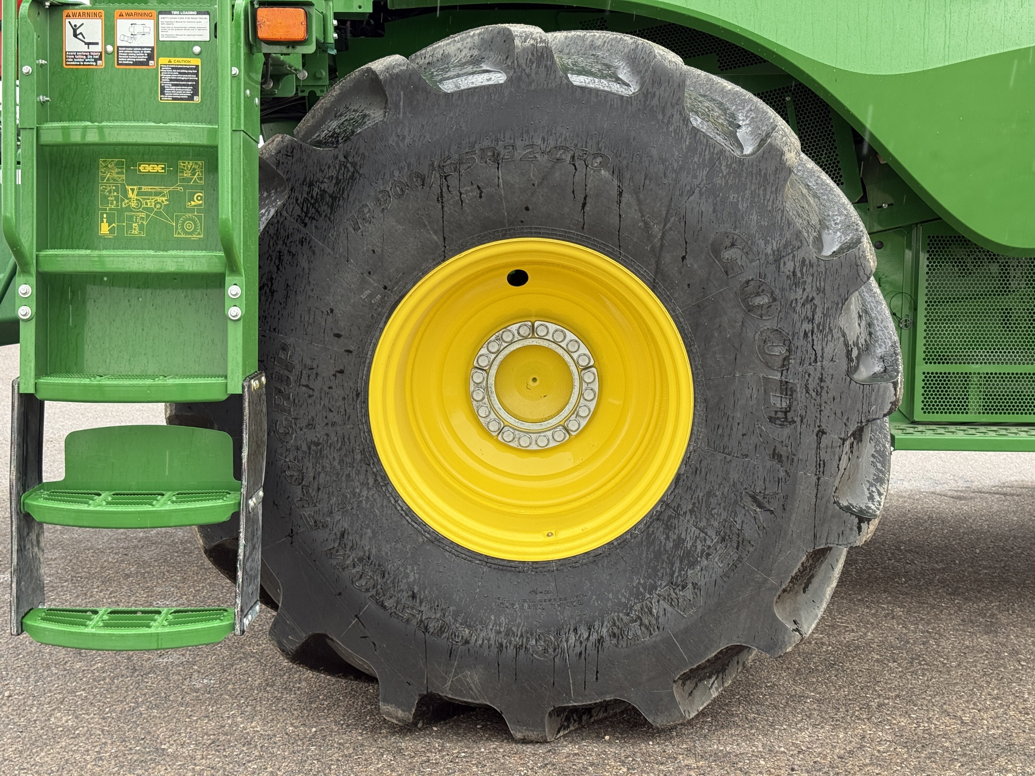 2023 John Deere S780 Image 22