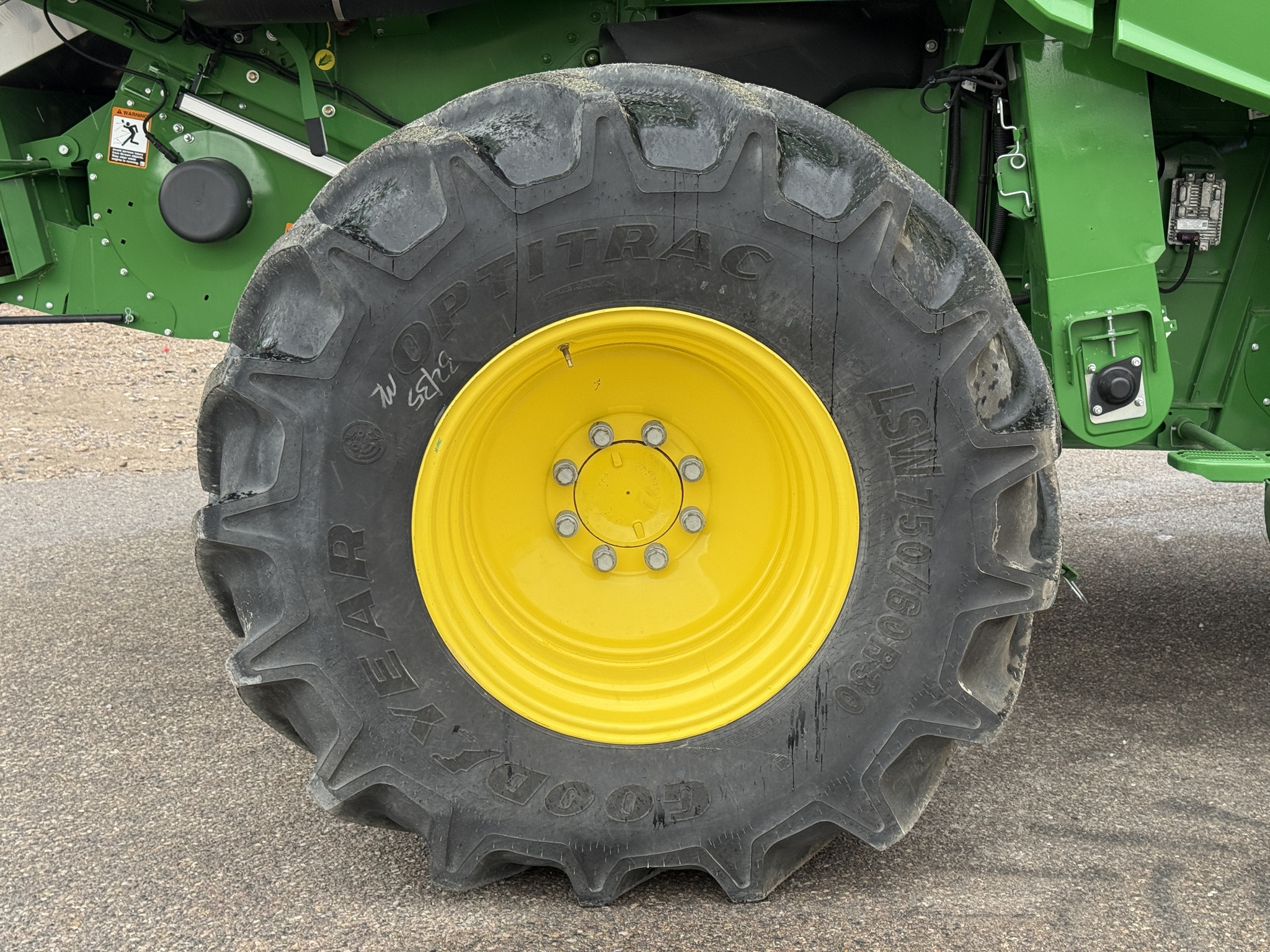 2023 John Deere S780 Image 28