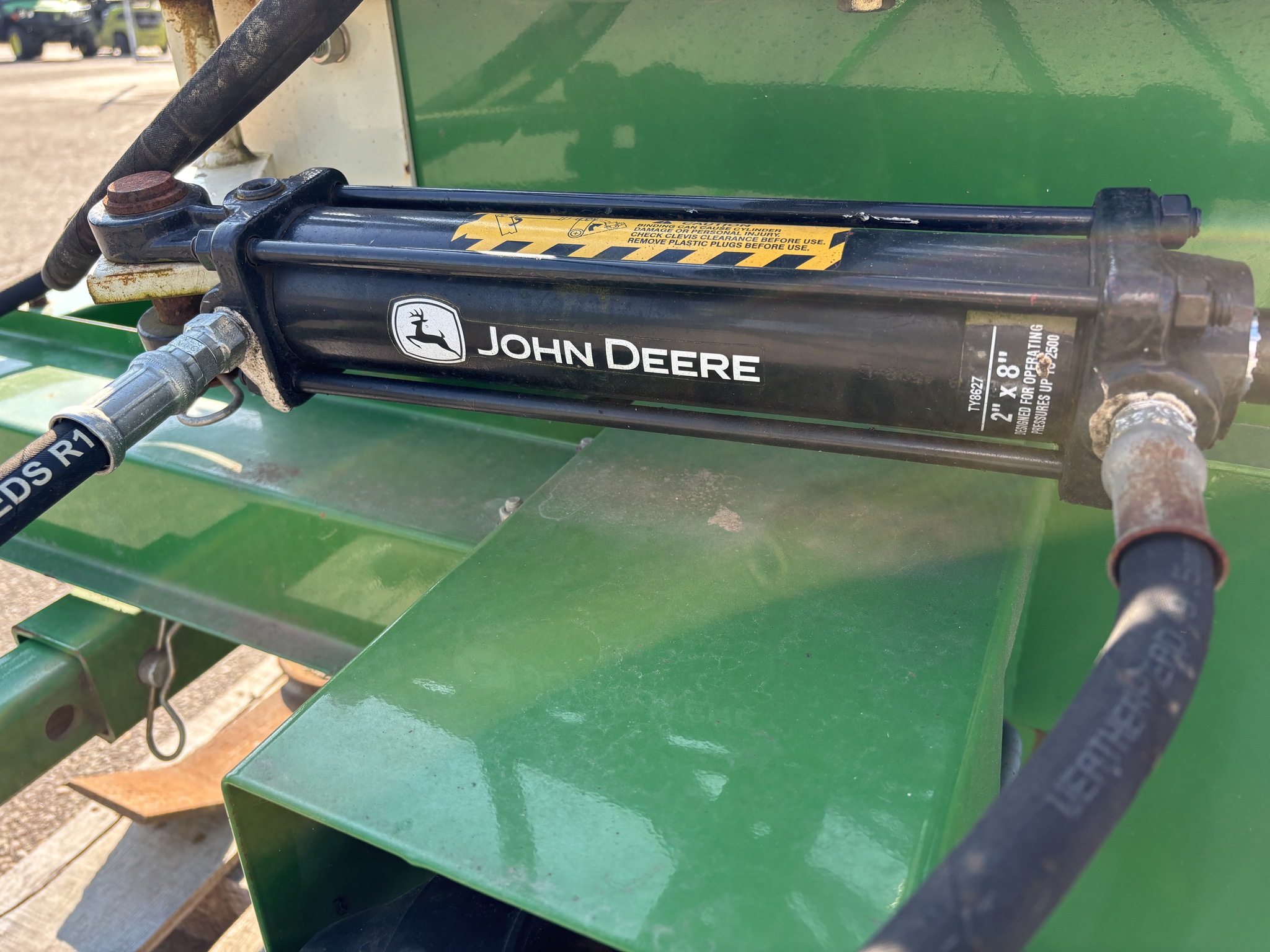 Used -- Farm King Y500 Farm Tractor Mounted Snow Blowers at Koenig Equipment in Germantown, OH - PhotoXL5