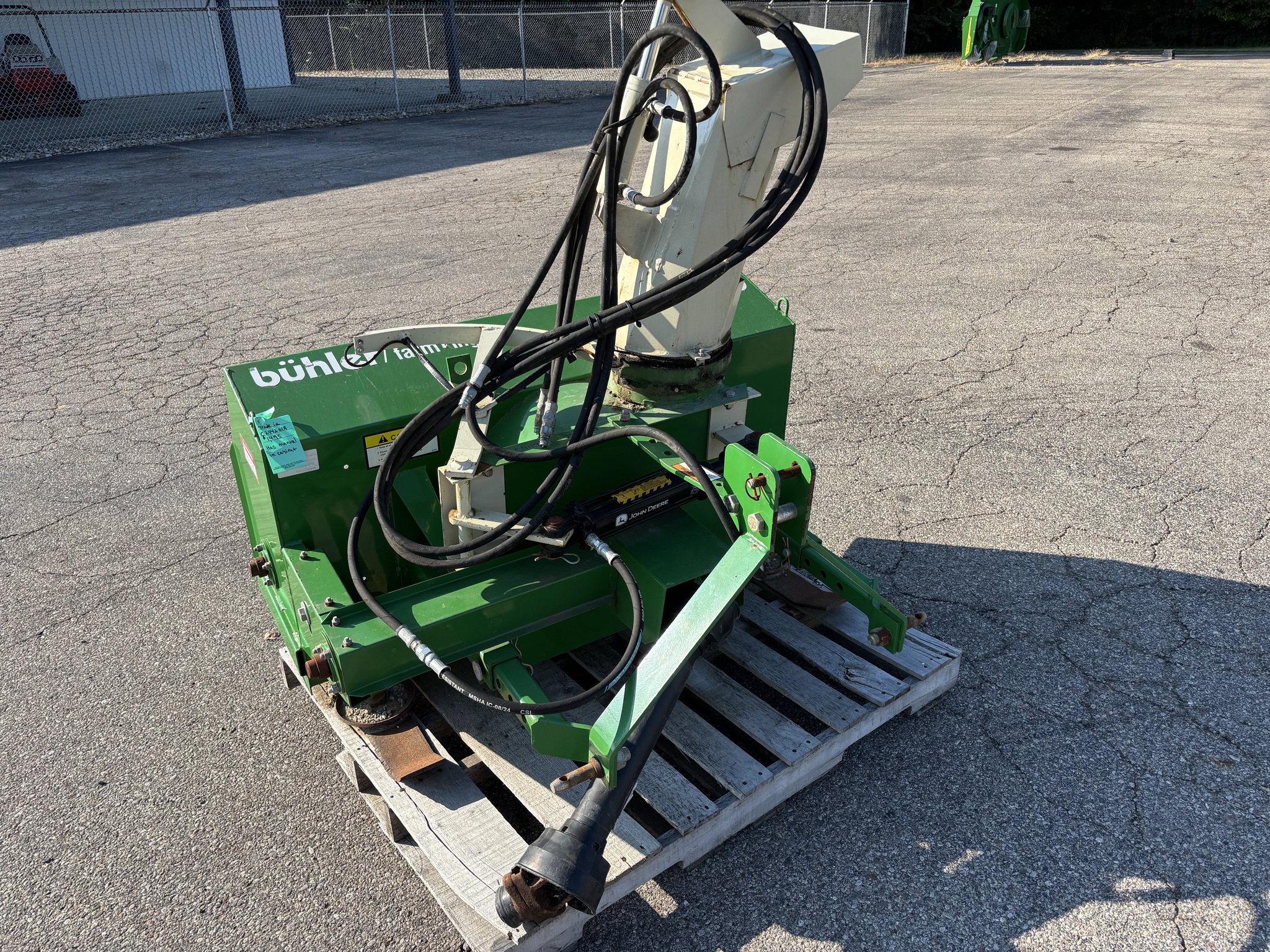 Used -- Farm King Y500 Farm Tractor Mounted Snow Blowers at Koenig Equipment in Germantown, OH - PhotoXL6