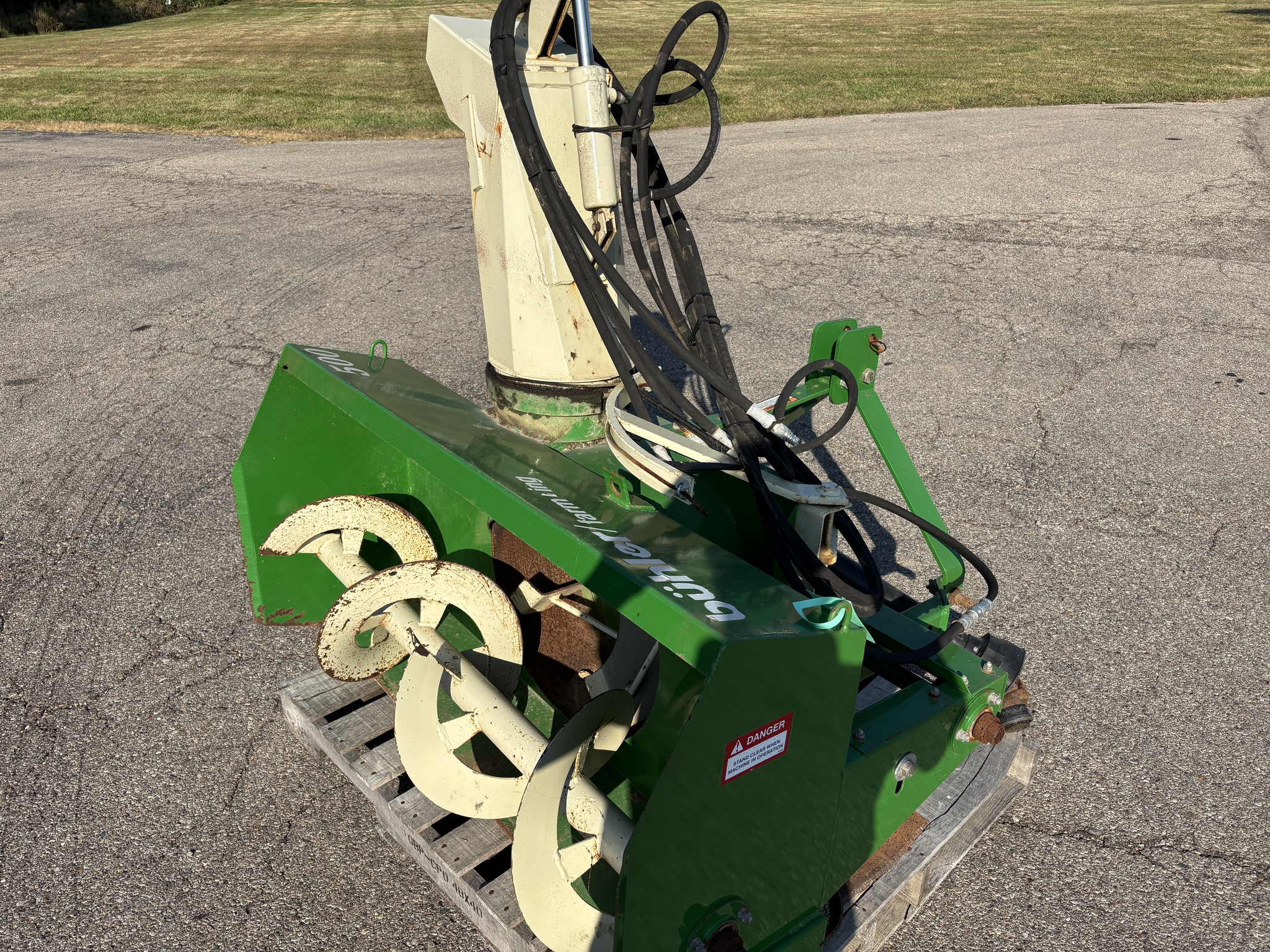 Used -- Farm King Y500 Farm Tractor Mounted Snow Blowers at Koenig Equipment in Germantown, OH - PhotoXL10