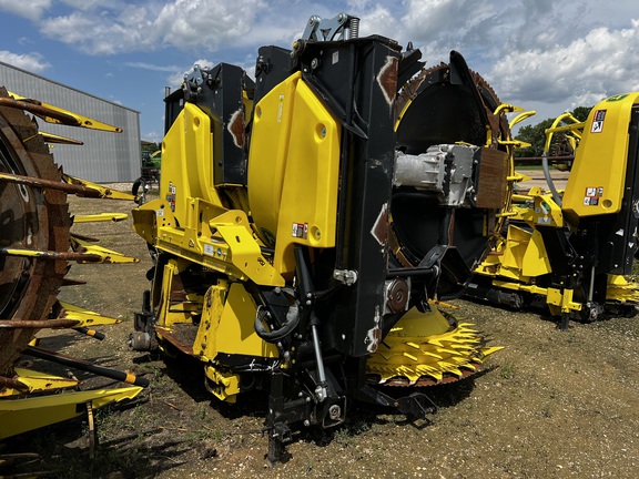 2024 John Deere 772 - Photo4