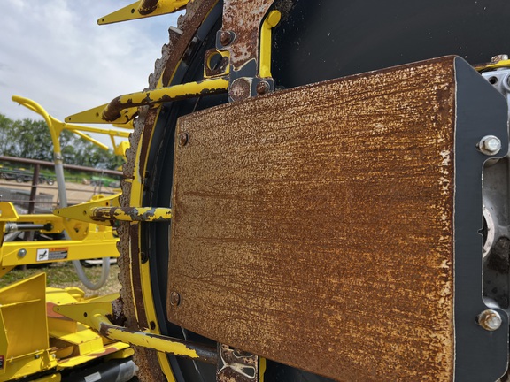 2024 John Deere 772 - Photo12