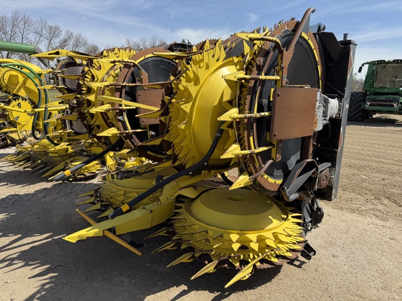 2024 John Deere 772 - Photo7