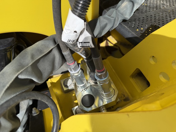 2024 John Deere 772 - Photo9