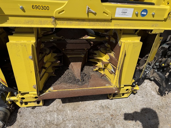 2024 John Deere 772 - Photo10