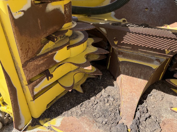 2024 John Deere 772 - Photo13