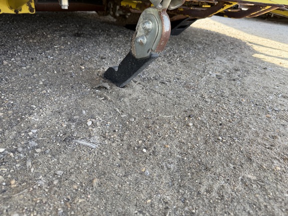 2024 John Deere 772 - Photo16