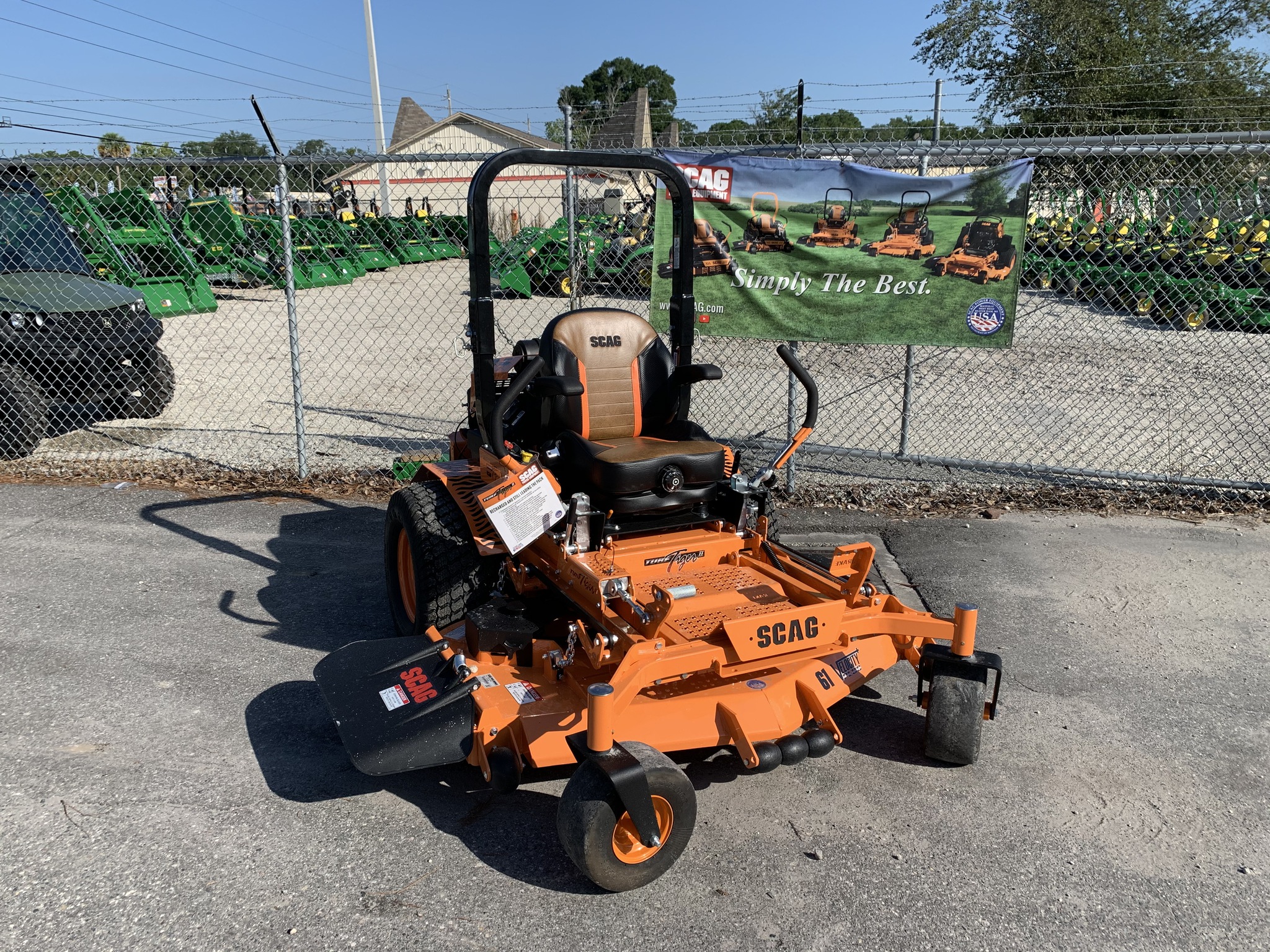 2025 Scag STTII61V-31BV Image 2