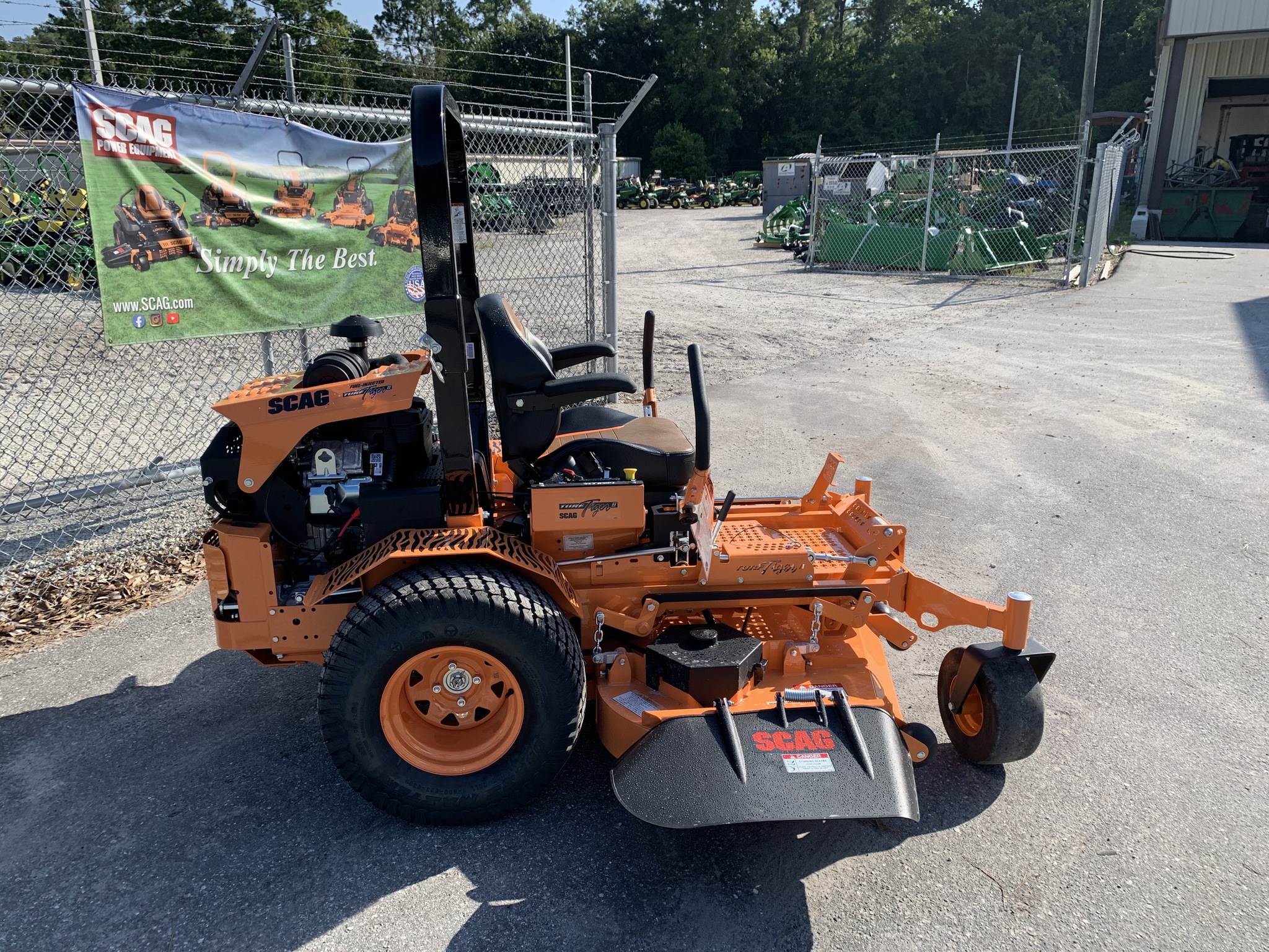2025 Scag STTII61V-31BV Image 3