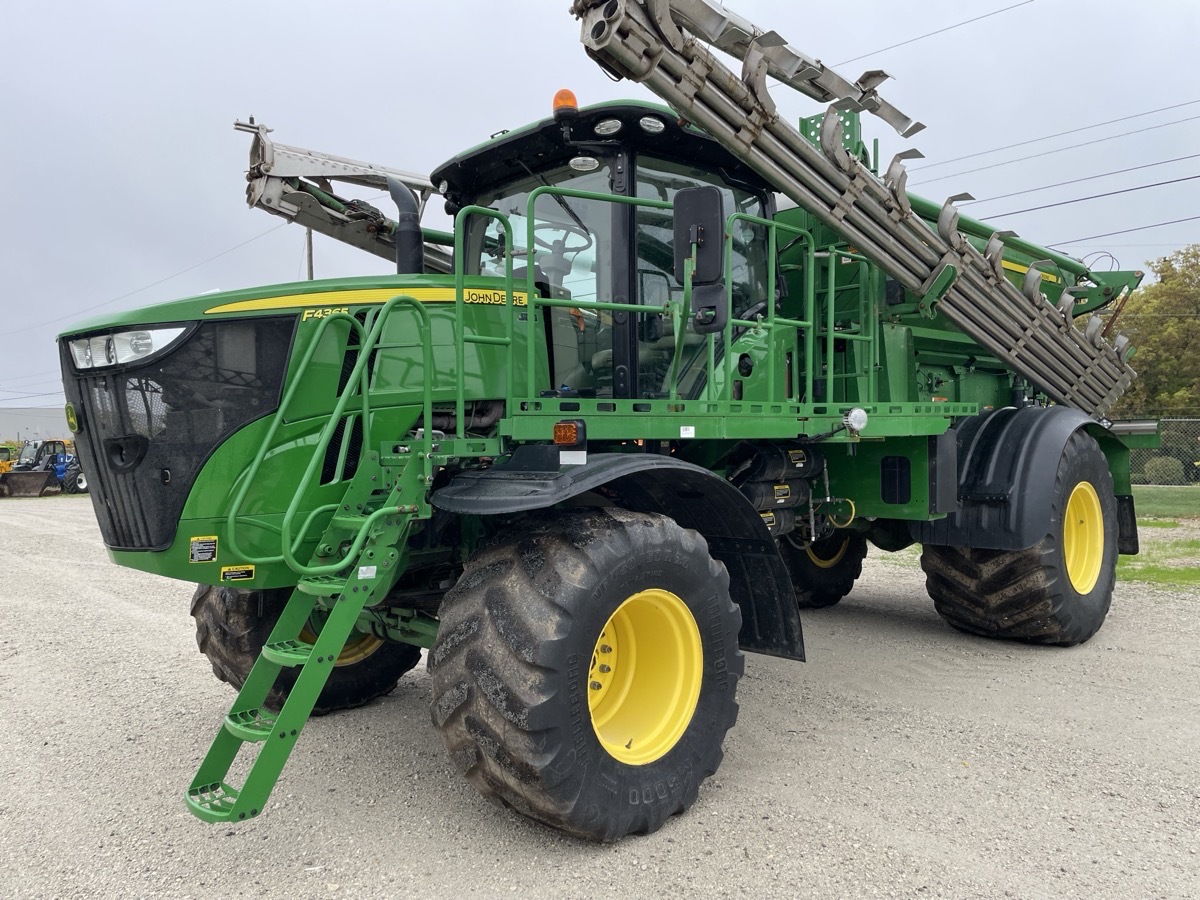 2021 John Deere F4365 Image 2