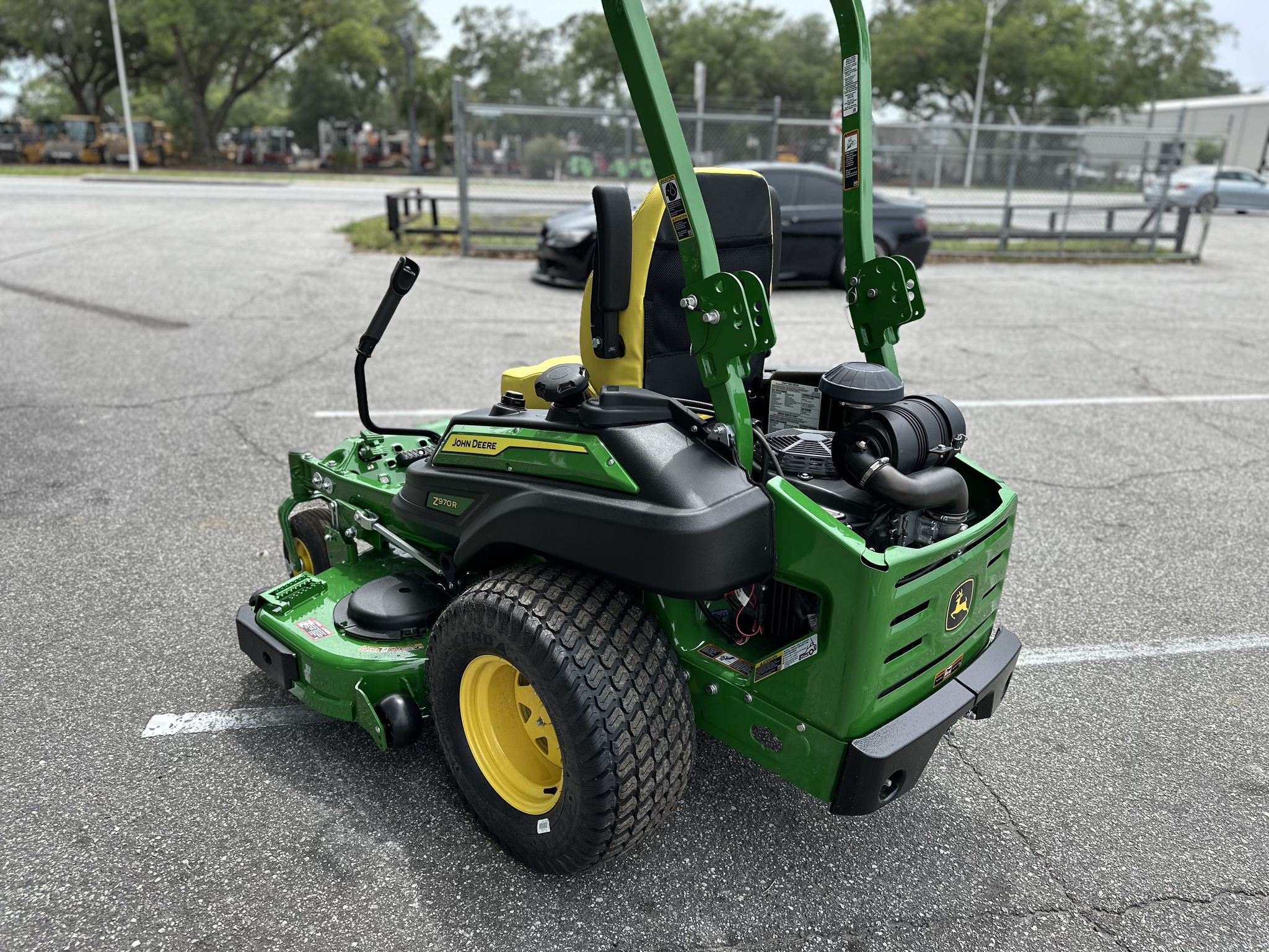 2025 John Deere Z970R Image 4