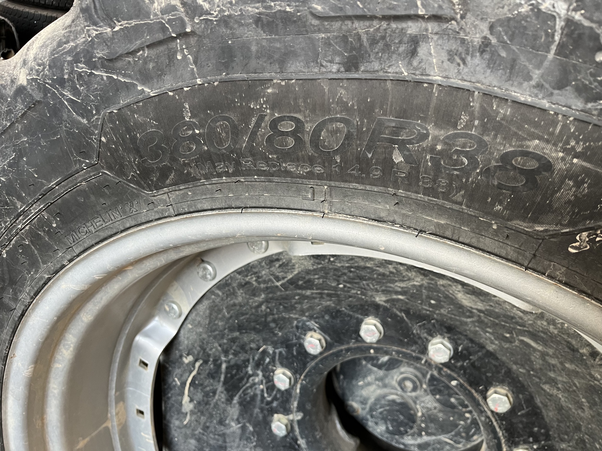 Used 2022 Case IH Magnum 280 AFS Row Crop Tractors at Koenig Equipment in Greensburg, IN - PhotoXL40