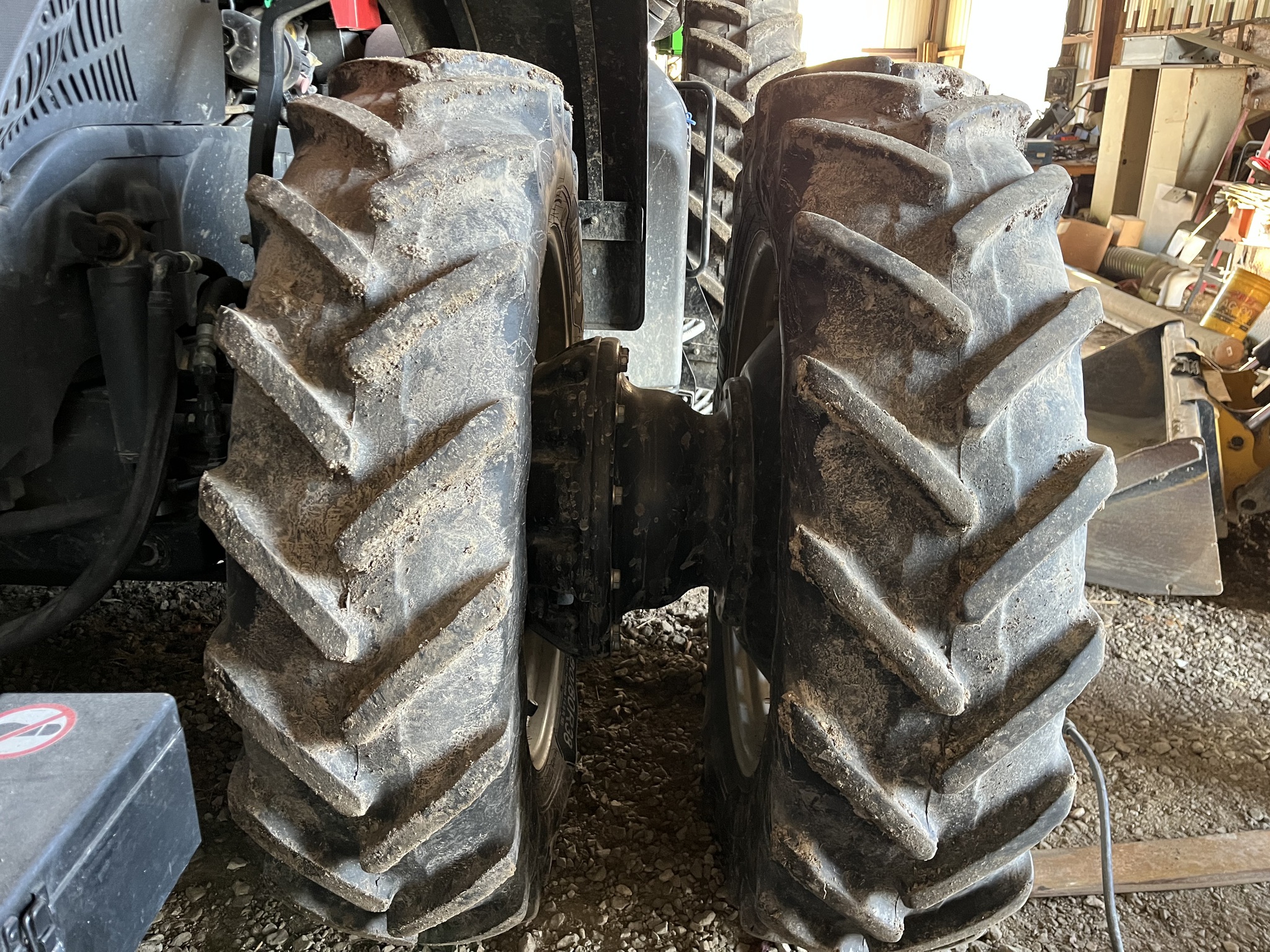 Used 2022 Case IH Magnum 280 AFS Row Crop Tractors at Koenig Equipment in Greensburg, IN - PhotoXL37