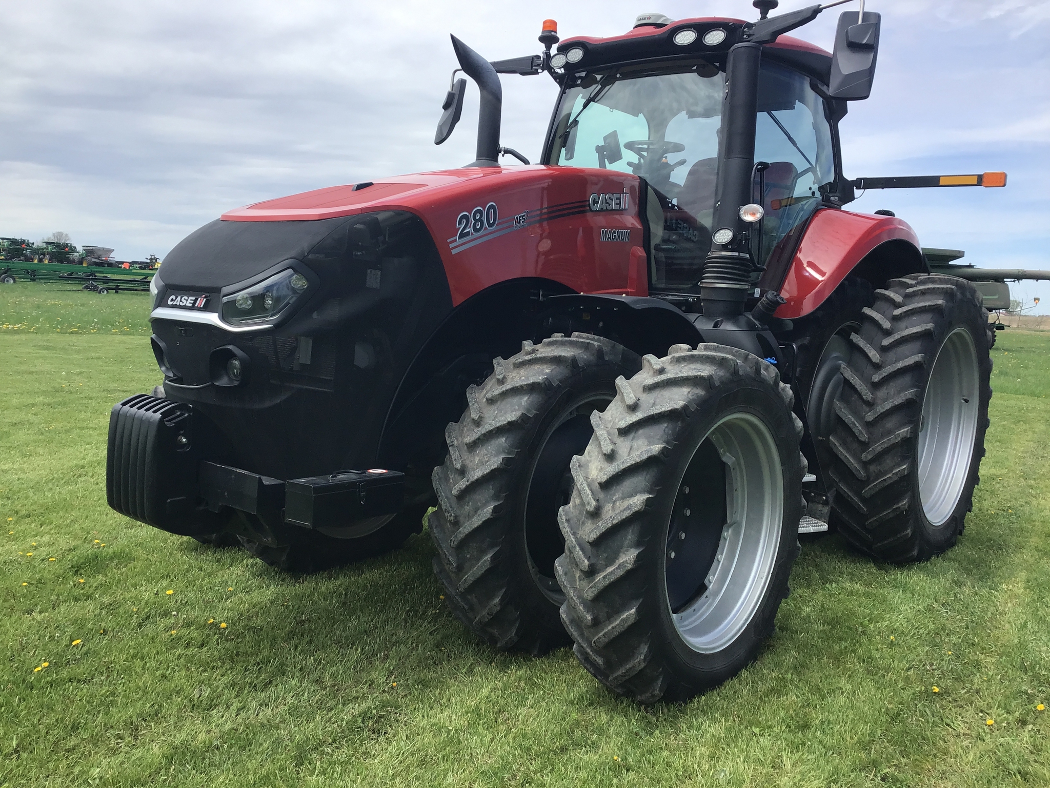 Used 2022 Case IH Magnum 280 AFS Row Crop Tractors at Koenig Equipment in Greensburg, IN - PhotoXL6