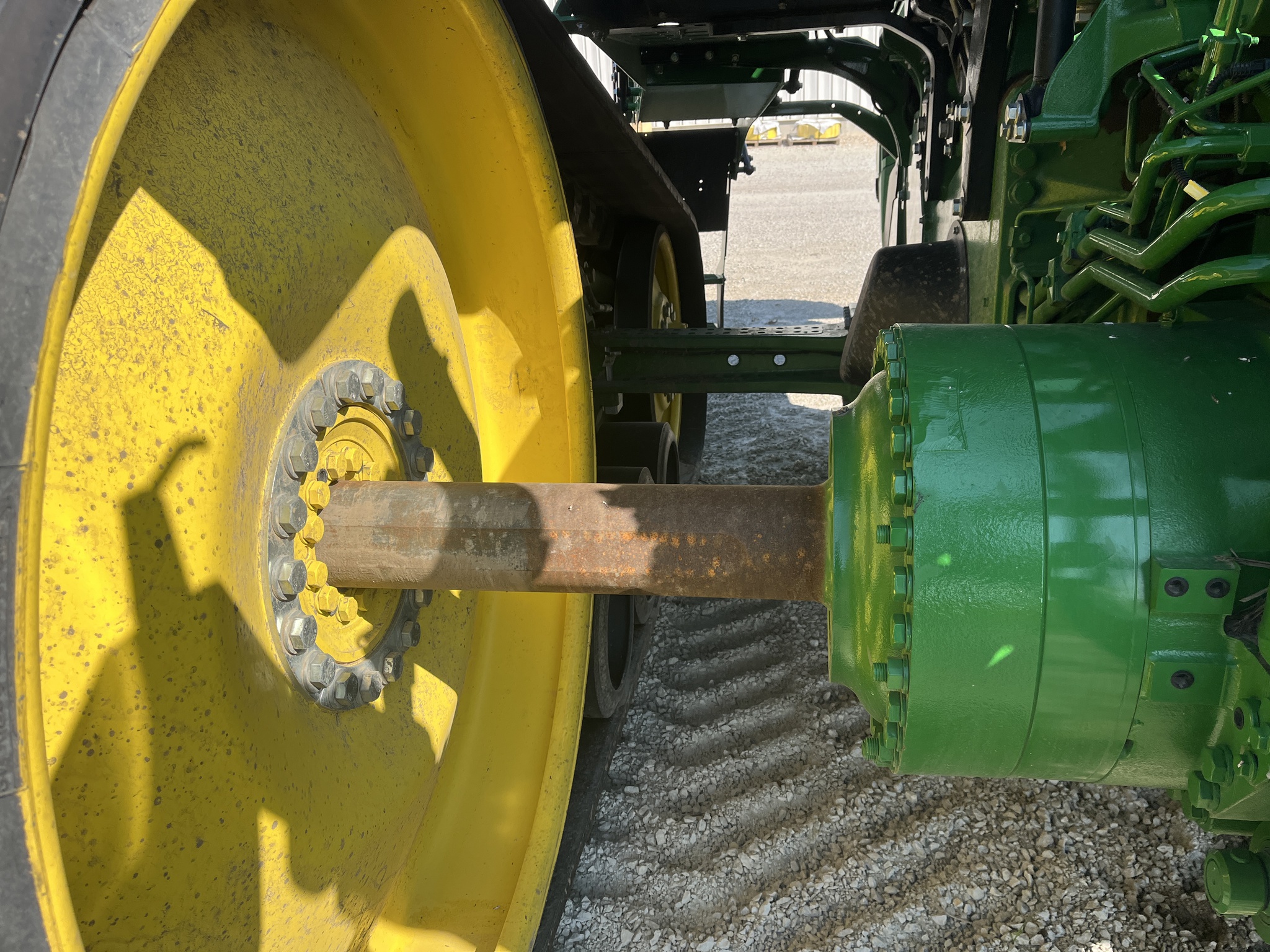  2024 John Deere 8RT 370 at Heritage Tractor in Kewanee, IL