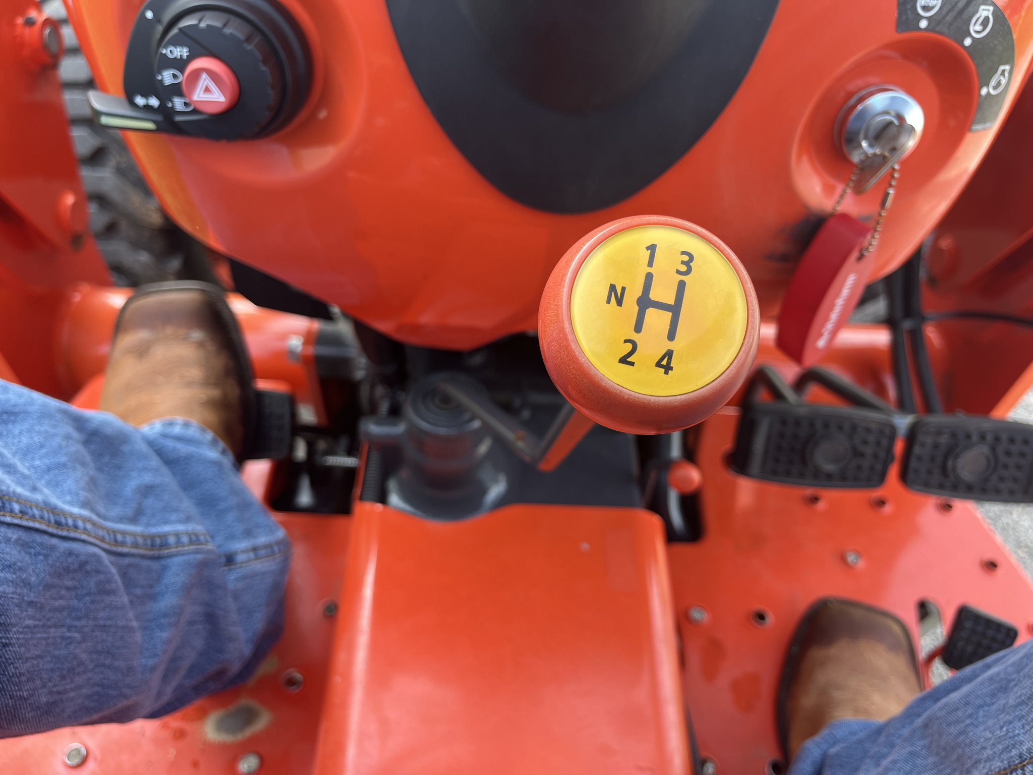 2015 Kubota L3301 Image 13