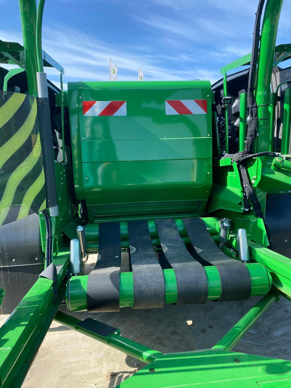 2023 John Deere C441R