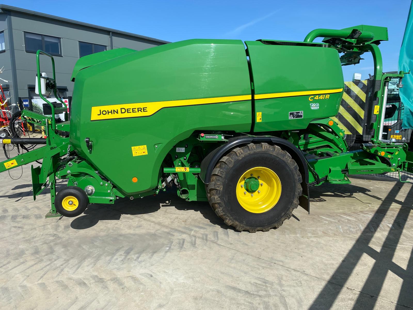 2023 John Deere C441R