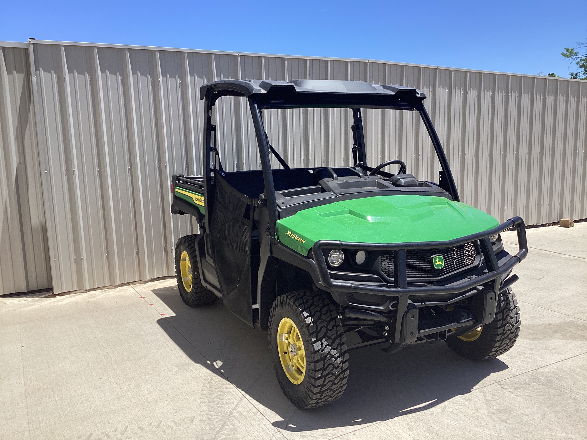 2023 John Deere XUV 835M Image 9