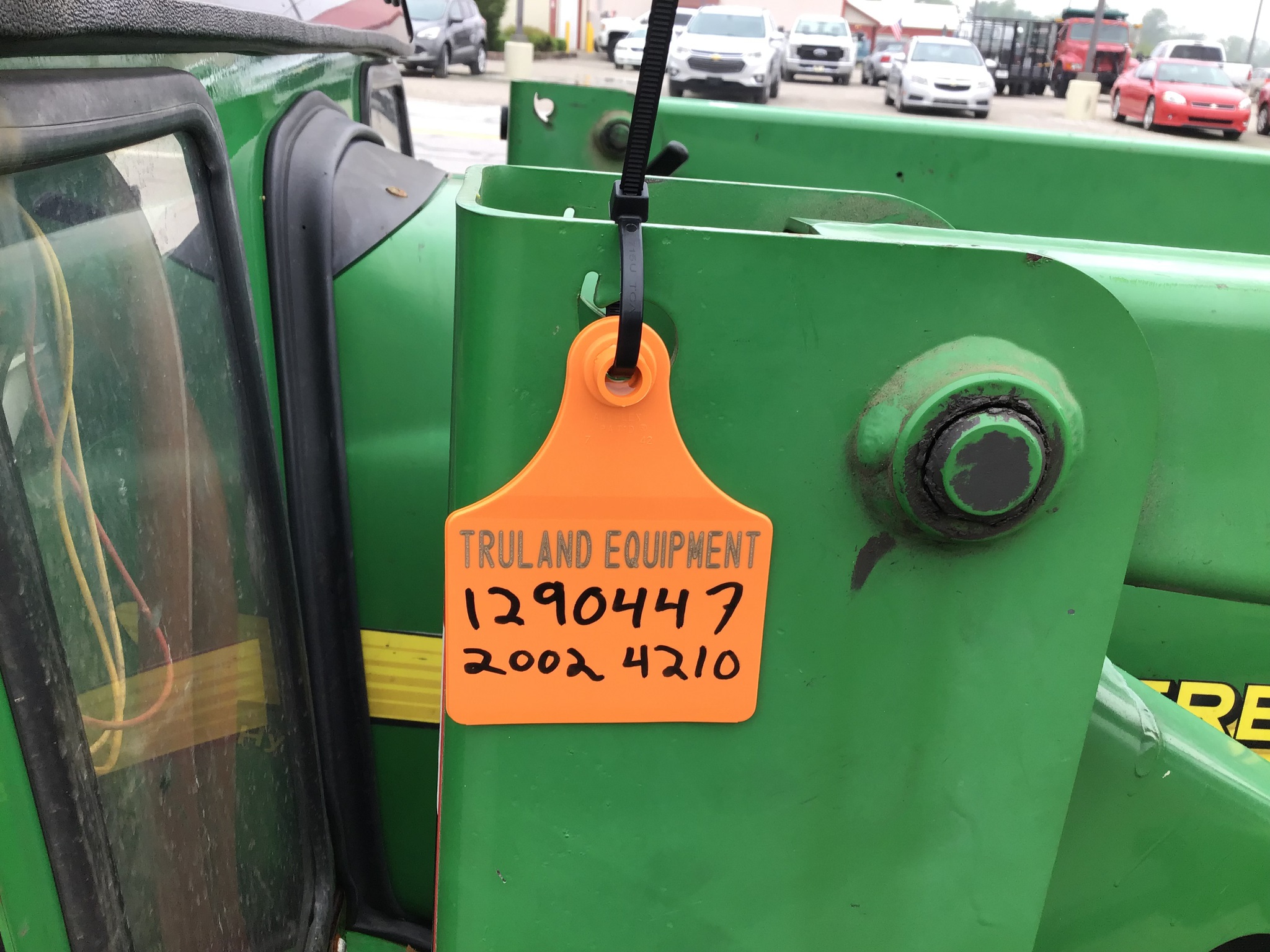 2002 John Deere 4210 Image 21